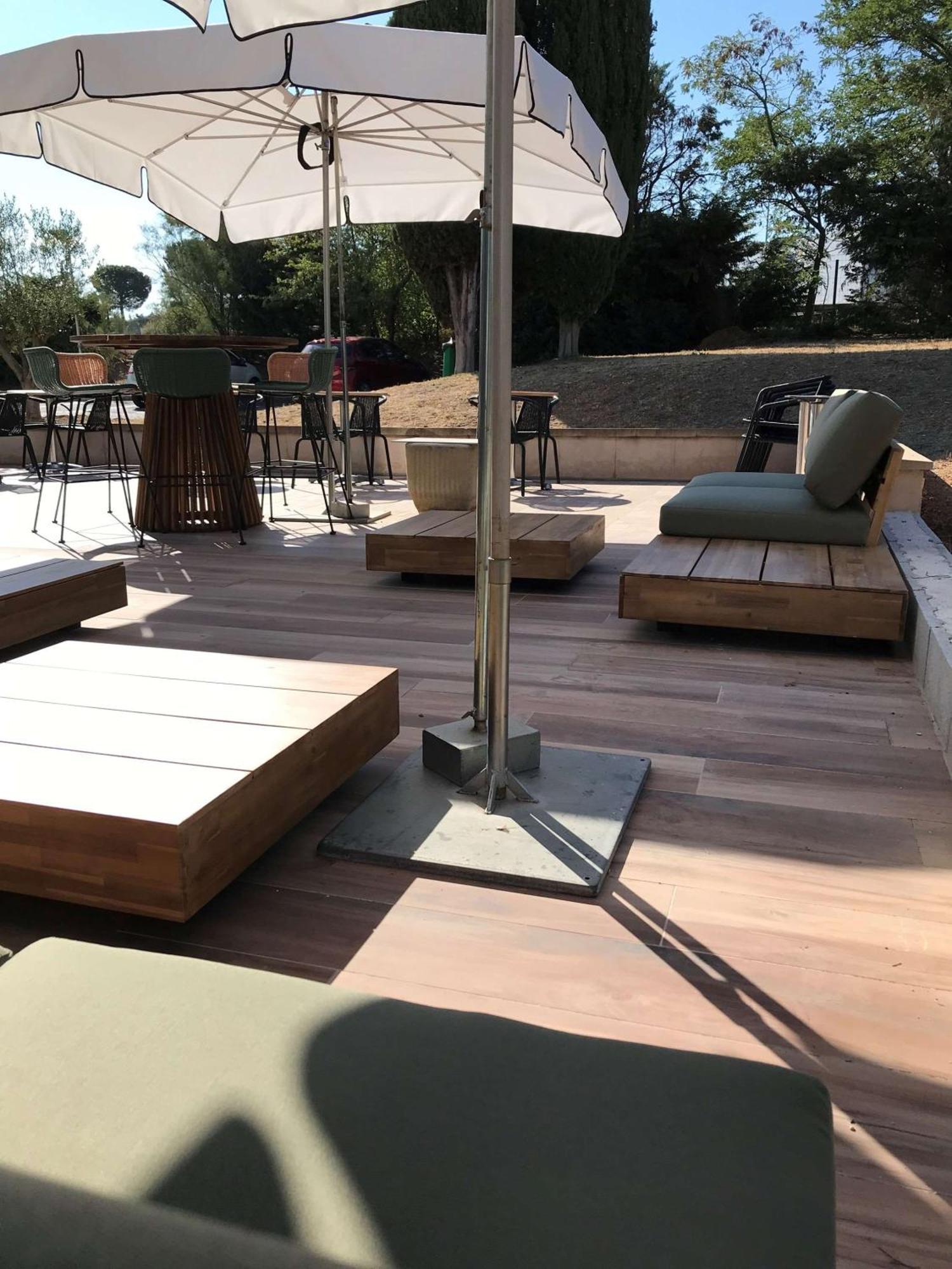 Brit Hotel Marseille Aeroport Mirabeau 외부 사진